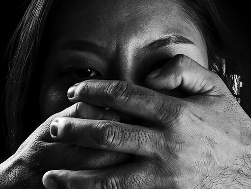 Debemos establecer políticas serias de apoyo a los hogares e instituciones encargadas para acabar con esta realidad y proteger a los ciudadanos