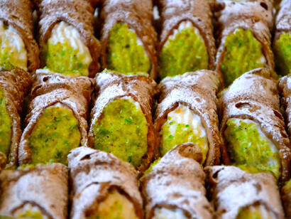 Cannoli al pistacchio
