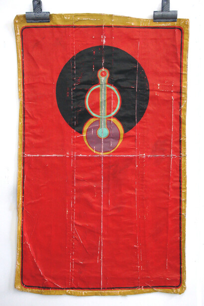 Tim Ellis, United in Different Guises CLXXXV, 2014, Acrylic, varnish, cotton, and bulldog clips, 76 x 45 cm