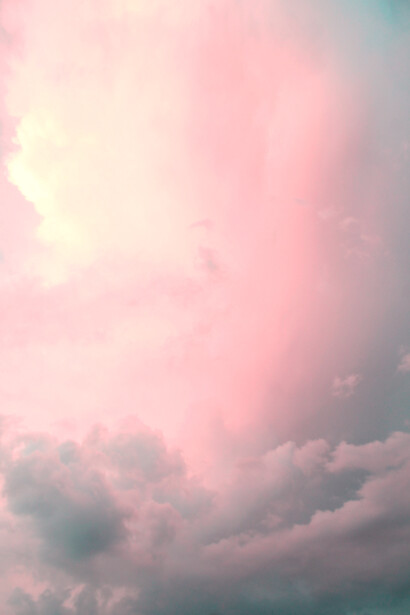 Da questo flusso di parole ho lasciato che emergessero quelle che liberamente cercavano altre parole per raccontare altre emozioni