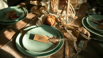 Cada último jueves de noviembre, los estadounidenses celebran el Día de Acción de Gracias, una festividad de origen cristiano enfocada en el agradecimiento por las bendiciones recibidas durante el año