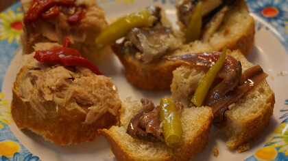 Pintxos at tavern. Ph Genevieve Northup