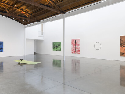 Adam McEwen, Nighthorses, Installation View, 2018, Artwork © Adam McEwen. Photography by Jeff McLane. Courtesy Gagosian.