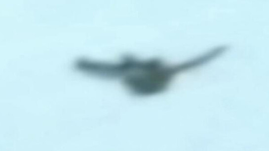 Josh Azzarella / Untitled #8, 2004 / Video, edition of 7 + 3 APs / Duration: 2 minutes, 31 seconds