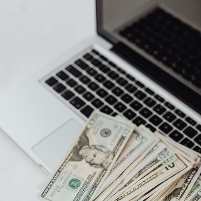 Hoje é possível fazer fonte de renda alternativa através de trabalhos remotos realizados de forma on-line