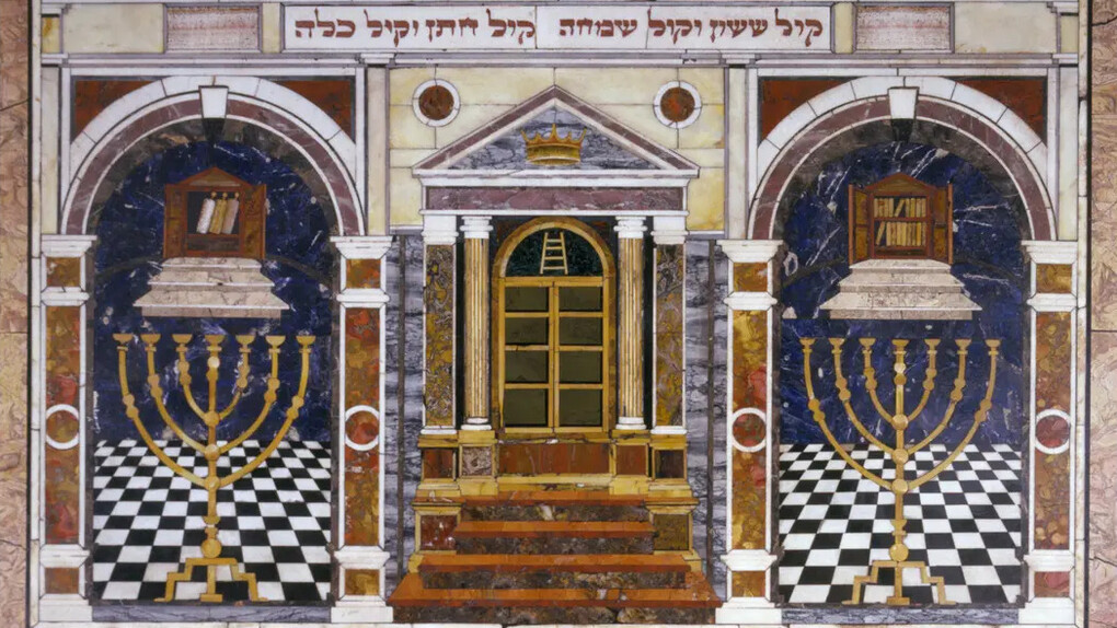 Marriage wall panel or tabletop, 1700s–early 1800s. Courtesy of Cleveland Museum of Art