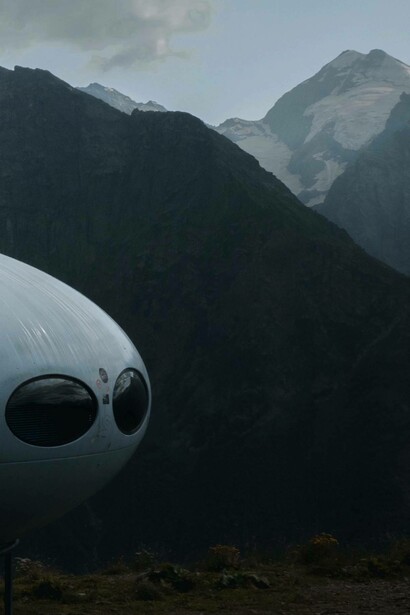Profile view of a UFO shaped hotel pod