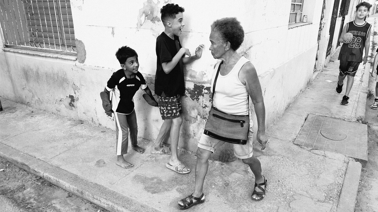 Havana bathed in the most beautiful light. Cuba 2025. Courtesy of Leica Gallery