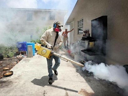 Fumigación contra los mosquitos en Florida