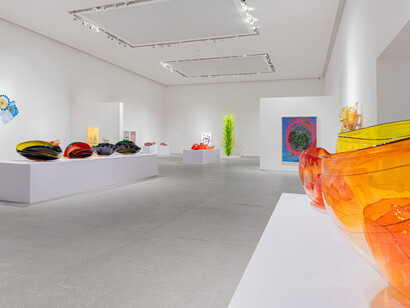 Dale Chihuly, Chihuly: four decades of iconic work, exhibition view. Courtesy of Leila Heller Gallery 