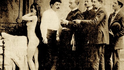 La Zwi Migdal fue una red de trata de personas, con sede en Buenos Aires, que operó durante las tres primeras décadas del siglo XX y estaba conformada por delincuentes de origen mayormente judío-polaco  