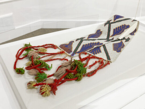 Across boundaries across barriers, exhibition view. Courtesy of DeCordova Sculpture Park and Museum