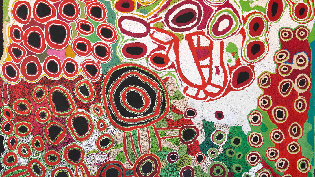 Kunmanara Hogan, Tjaruwa Woods, Yarangka Thomas, Estelle Hogan, Ngalpingka Simms and Myrtle Pennington, Kungkarangkalpa, Acrylic on canvas, 2013 © The artists, courtesy Spinifex Arts Project
