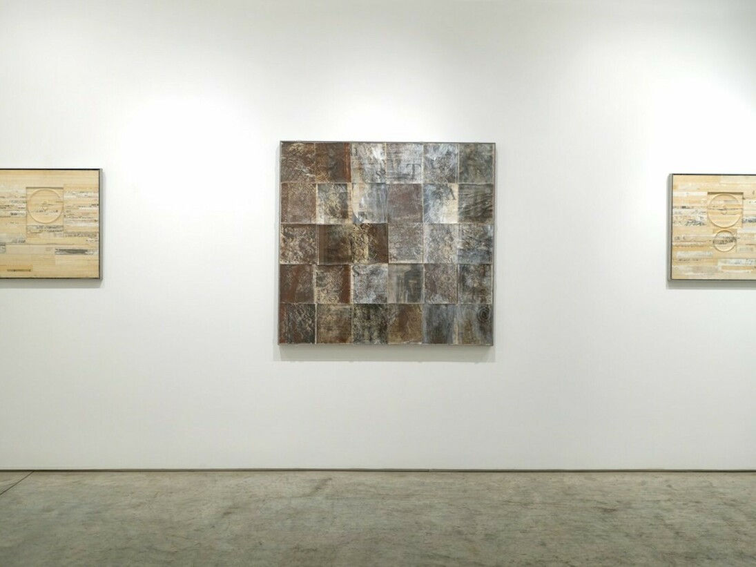 Robert Courtright. Many Moons, Exhibition view. Courtesy of Pavel Zoubok Gallery