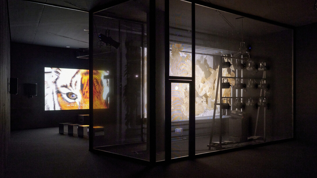 Ho Tzu Nyen, Time and the tiger, ausstellungsansicht. Mit freundlicher genehmigung des Mudam