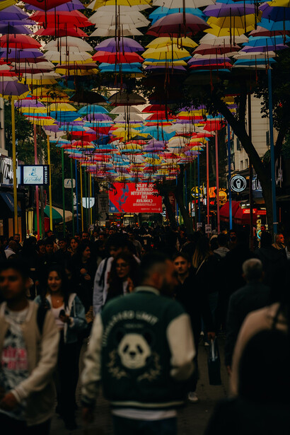 Ontologie sociale. On comprend également pourquoi des modèles différents peuvent faire des prédictions contraires, comme on l’a vu pendant la campagne pour le « Brexit » au Royaume Uni de Grande Bretagne, où chaque partie prenante au débat a fait des prédictions contrastées des effets du retrait de l’Union Européenne