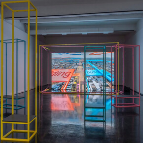 Hito Steyerl, Mechanical kurds, veduta della mostra. Cortesia di MACRO