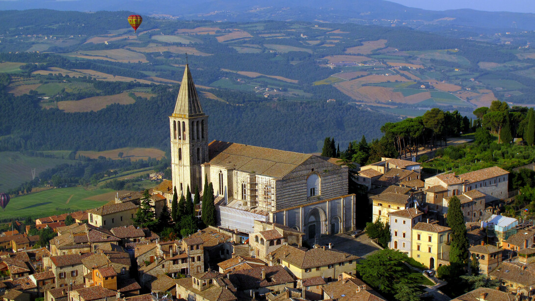 Una vista di Todi