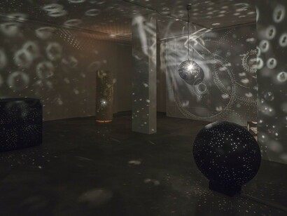 Light Ballet, Exhibition view. Courtesy of Sprüth Magers