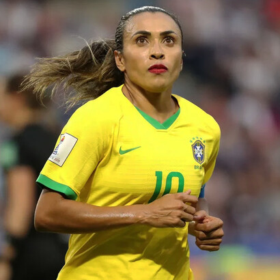 Marta e Renard não conseguiram nenhuma Copa ou Olimpíada, o que faz o adeus ser o mais doloroso
