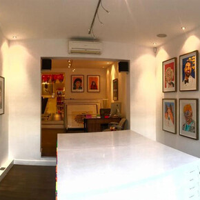 Famous. Courtesy of © JEALOUS