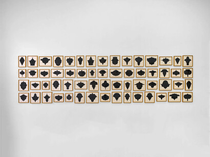 Allan McCollum, A moment in time: drawings, 1991-1992, exhibition view. Courtesy of Galerie Thomas Schulte