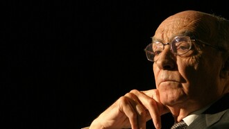 José de Sousa Saramago (1922-2010)