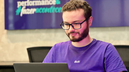 A ciência de dados enfrenta desafios como a mensuração adequada e a falta de profissionais qualificados, mas oferece grandes oportunidades para quem busca se destacar no mercado. Com a crescente demanda por decisões baseadas em dados, a importância desse campo só tende a aumentar. Foto do autor