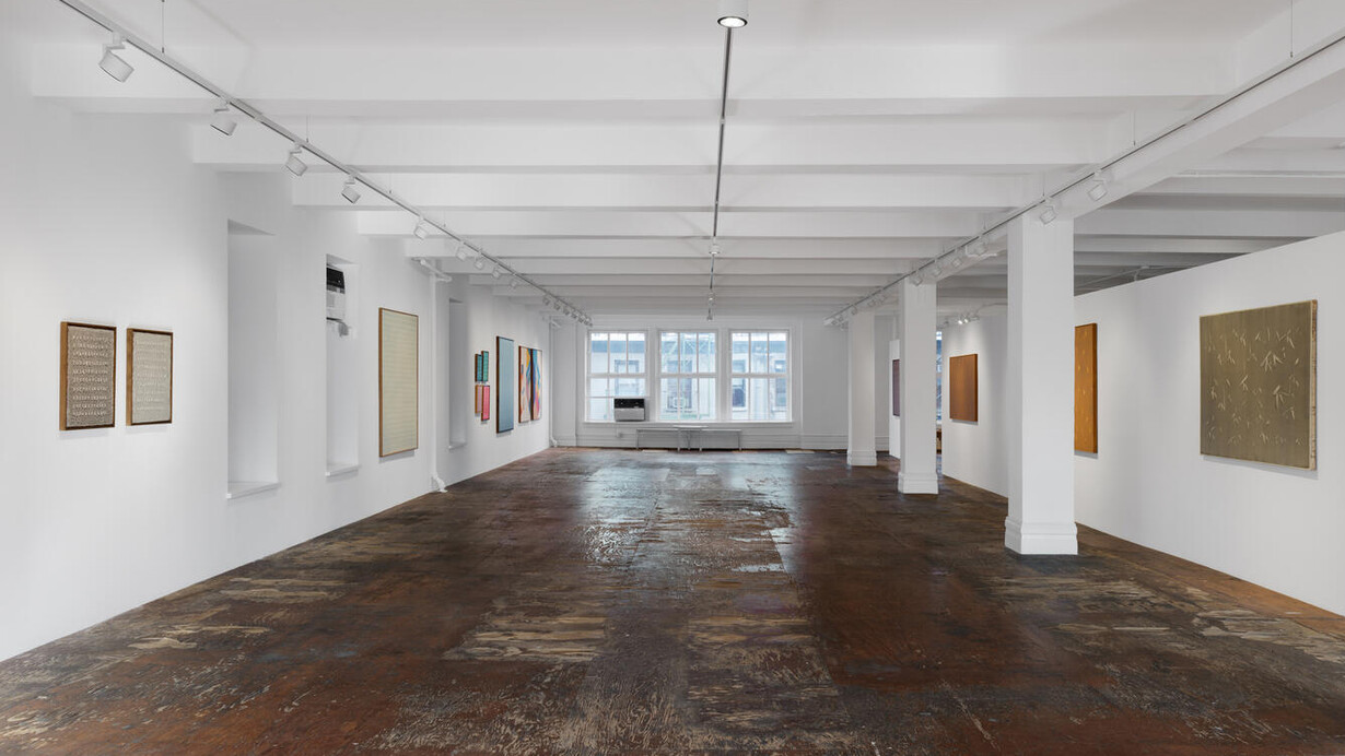 Cho Yong-Ik, The irreducible I, exhibition view. Courtesy of Kiang Malingue