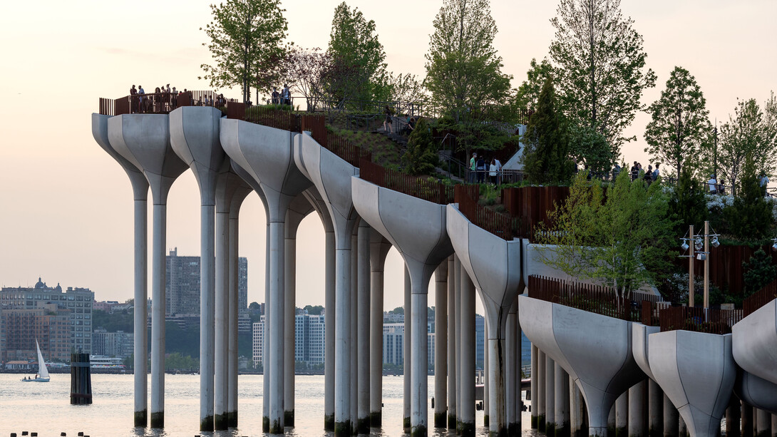 Heatherwick Studio, Little Island, 2021, New York © Timothy Schenck
