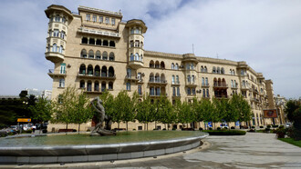 Dadashov & Huseynov, Maison des Scientifiques, 1946
