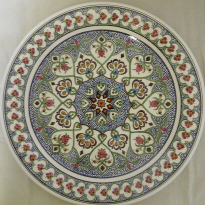 Οι Ανατολίτες, Glazed Plate with fine painted decoration of Asia Minor type by the potter –vase painter Costas Eliades, end of 20th century 
