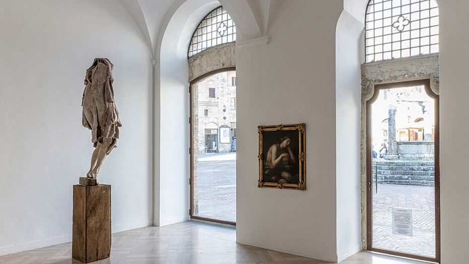 Evergreen I. Courtesy of Galleria Continua