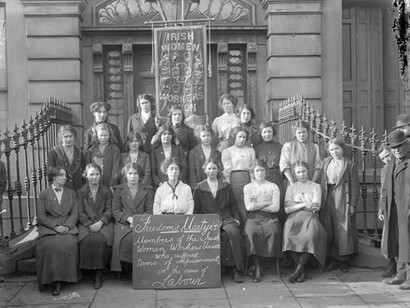 Delia Larkin with members of the Irish Women Workers' Union