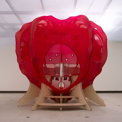 Ernesto Neto. Courtesy of Pinacoteca