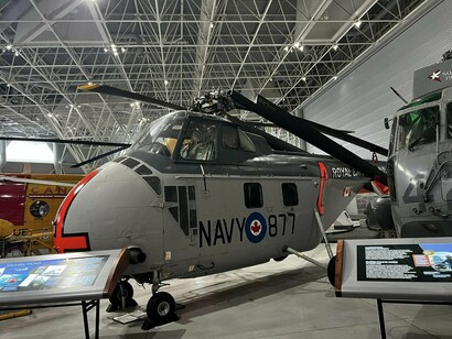 Vertical flight, exhibition view. Courtesy of Ingenium. The Canada Aviation and Space Museum