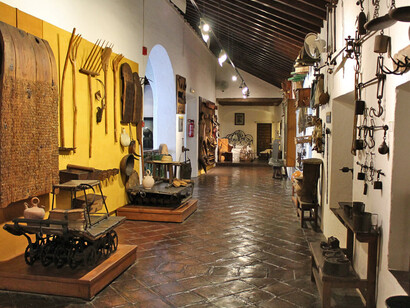 Labores agrícolas, Exhibition view. Courtesy of Museo Unicaja de Artes y Costumbres Populares