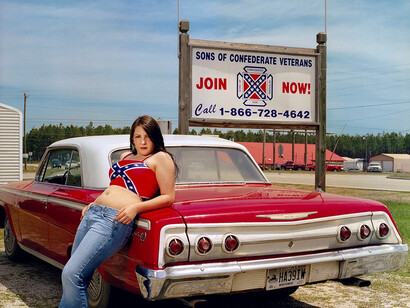 Gillian Laub, Shelby on her Grandmother's car, 2008