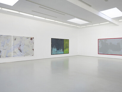 Egan Frantz. The Oat Paintings, Exhibition view. Courtesy of Roberts & Tilton