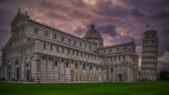 Pisa, Piazza dei Miracoli