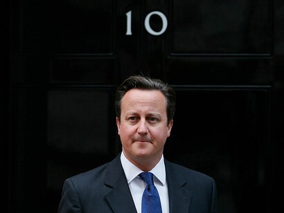 David Cameron frente al número 10 de Downing Street