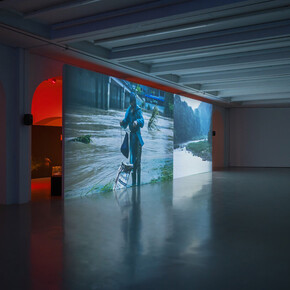 Som Supaparinya, The rivers they don’t see (extended), ausstellungsansicht. Mit freundlicher genehmigung der Kestner Gesellschaft