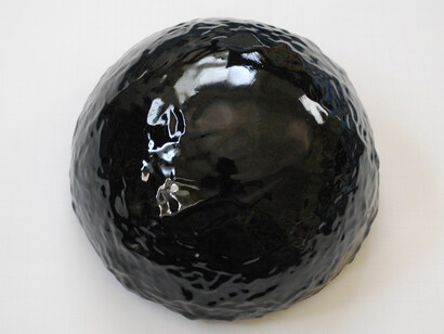 John Tallman, Spreeuw, 2015, pigmented urethane plastic, 8”x8”x2.5”