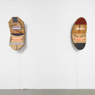 Keith Sonnier. Courtesy of Galerie Mitterrand