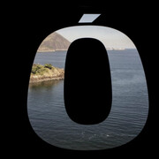 Sendo dado. Courtesy of Galeria Nara Roesler