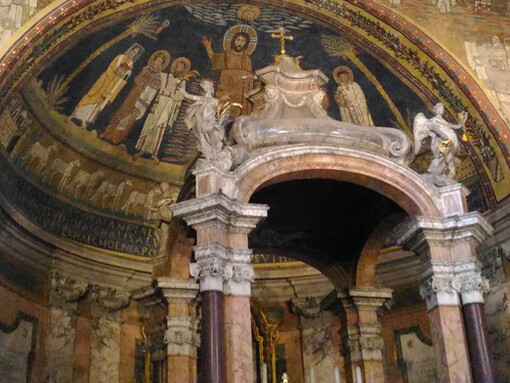 Catino absidale e Arco absidale (foto Roberto Luciani)