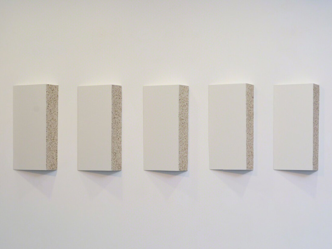 Noa Schwartz, Waschputz, 2015, detail, mixed media, 54 × 281 × 12 cm