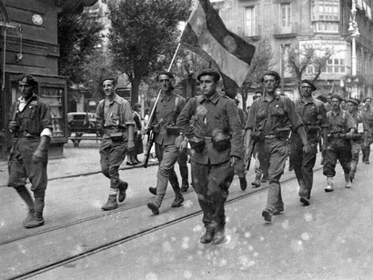 The soldiers' parade in San Sebastián (Donostia, in Basque). The conflict was intense but relatively brief compared to cities like Madrid or Barcelona