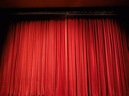 Sipario rosso, teatro. Federazione Italiana Teatro Amatori: storia e missione dal 1947