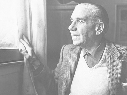 Raúl González Tuñón, poeta conocido como el pichón de Argentina